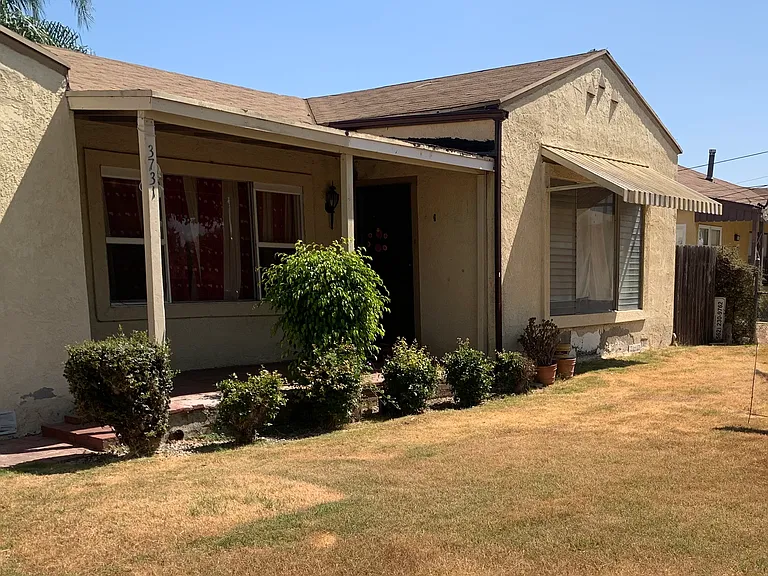 Front yard exclusive to this house.