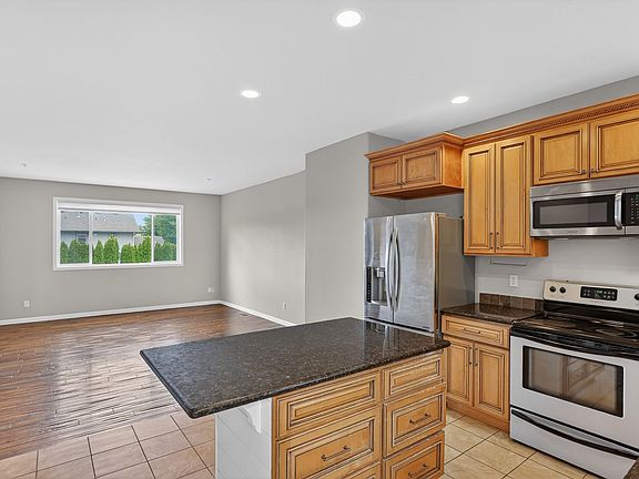 5th image of 2623 SE 109th Ave