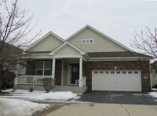 5905 Leeds Rd, Hoffman Estates, IL 60192