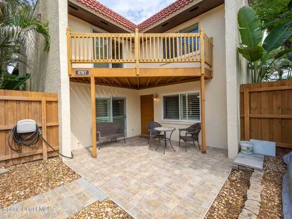 8767 Live Oak Ct, Cape Canaveral, FL 32920