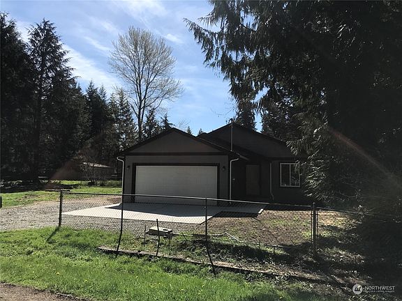 3rd image of 17135 Heather Lane SE