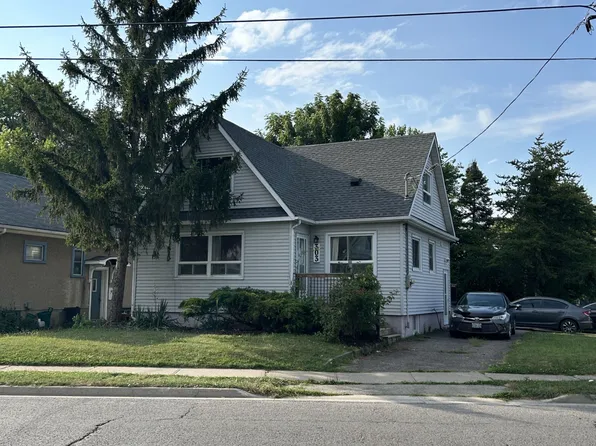 303 Carlton St Unit 2, Saint Catharines, ON L2N 1C1