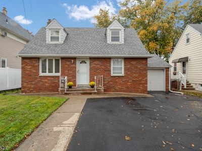 55 Locust Ln, East Rutherford, NJ, 07073