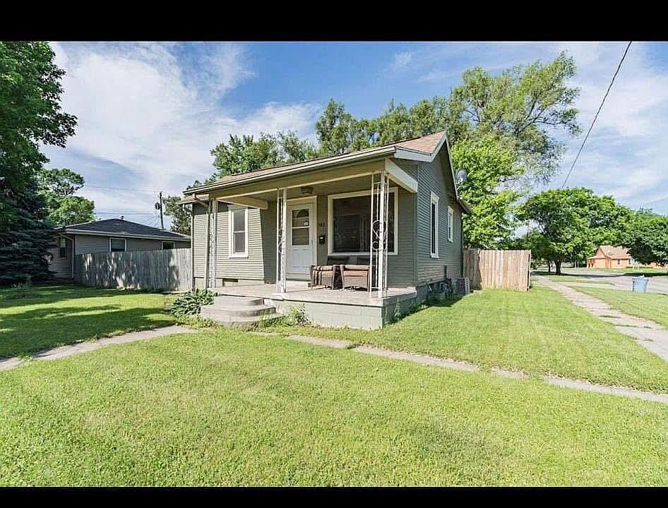 1st image of 502 S 29th St
