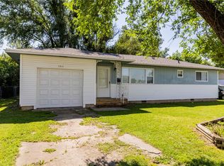 1211 Young St, Springdale, AR 72764