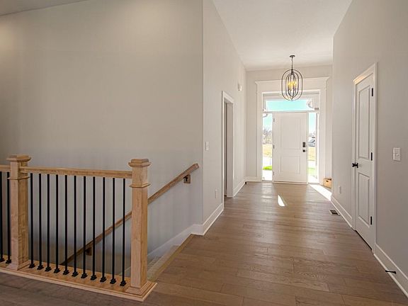 4th image of 13503 NW Terrace Park Dr