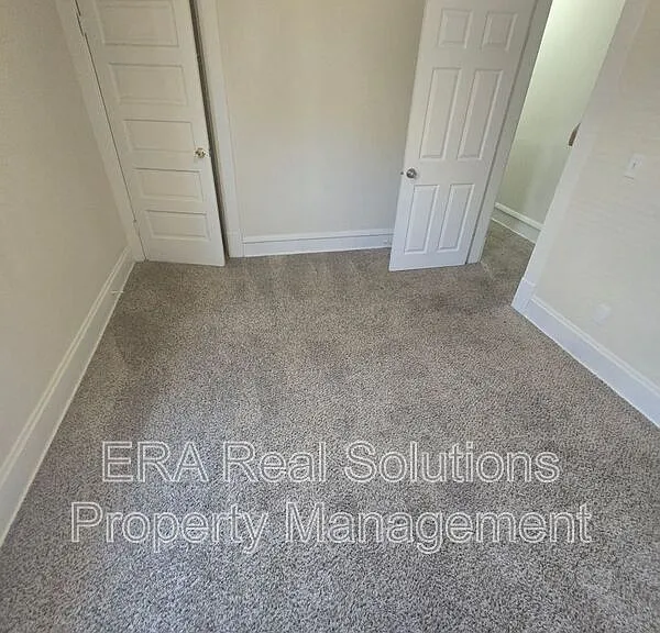 1531 Richmond Ave — Photo 16