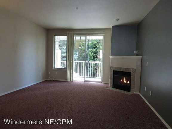 4th image of 16125 Juanita Woodinville Way NE Unit 618