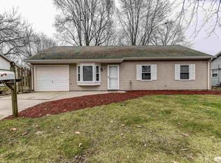 26 Westminister Dr, Chatham, IL 62629