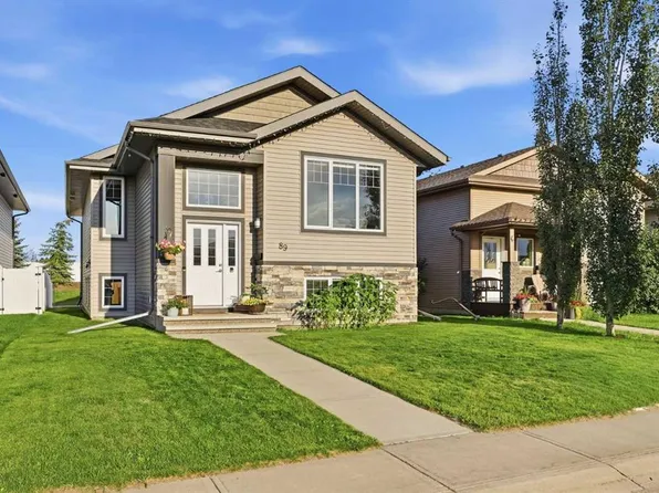 89 W Aztec Cres, Blackfalds, AB T4M 0M2