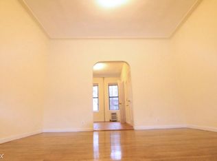 1734 Norman St, Flushing, NY 11385