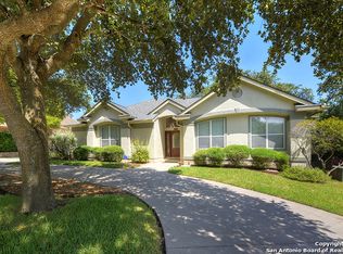 8741 Phoenix Ave, Universal City, TX 78148