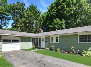 4 Ashmont Dr, Framingham, MA 01701