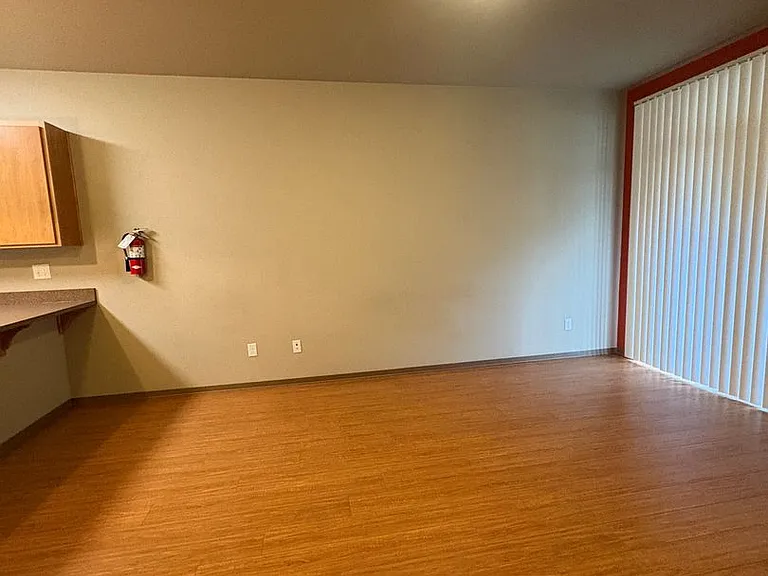 585 E 14th Ave #7 — Photo 7