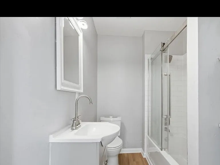 419 Elm Ave SW — Photo 5