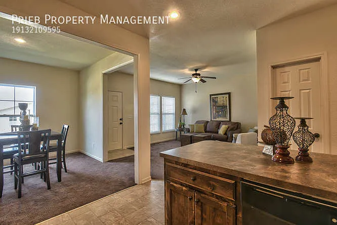 282 N Ferrel St — Photo 5