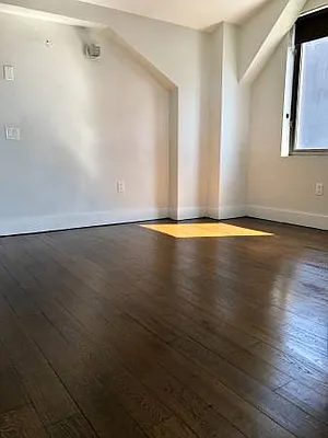 Rented by Nooklyn NYC LLC | media 46