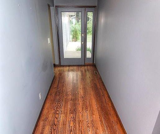3rd image of 24540 N Shore Dr
