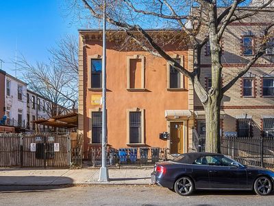 9 Menahan St #1, Brooklyn, NY, 11221