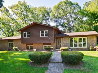5407 Amby Ln, McHenry, IL 60051