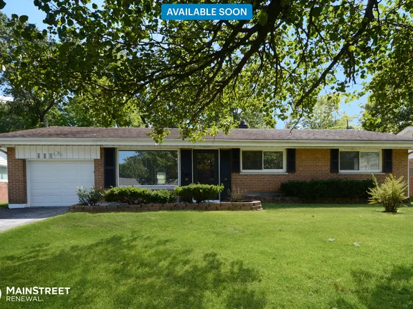 908 Marias Dr, Saint Louis, MO 63137
