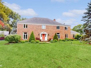 1081 Windham Ct, Geneva, IL 60134