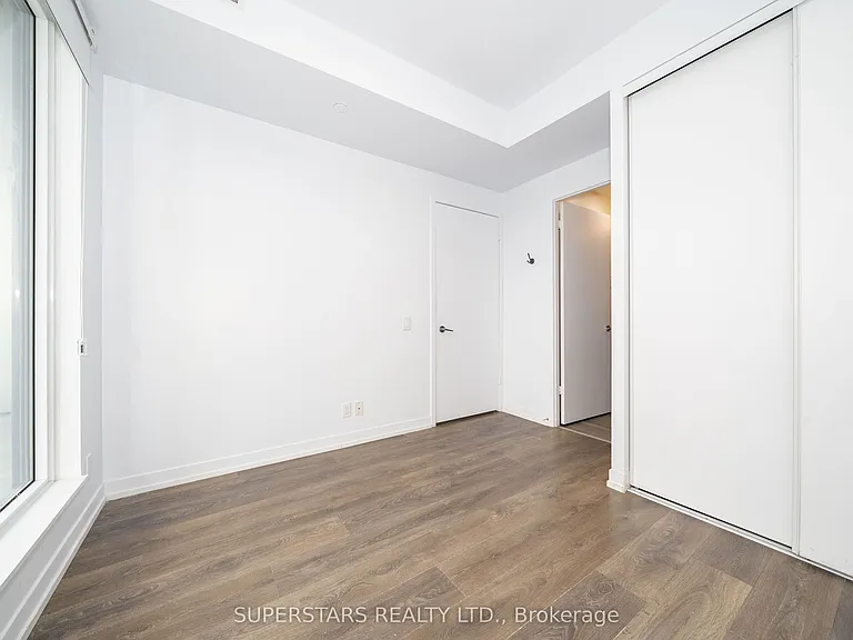 5 Buttermill Ave #1905 — Photo 18