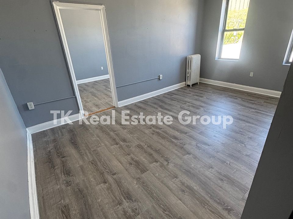 1st image of 4409 Palisade Ave APT 15