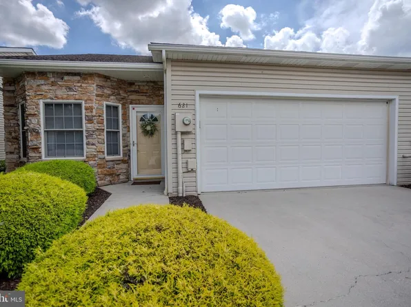 621 Northland Dr #66, Hanover, PA 17331