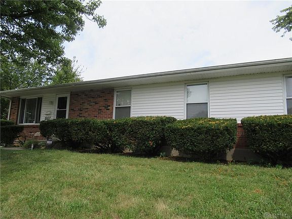 2nd image of 1807 Della Dr
