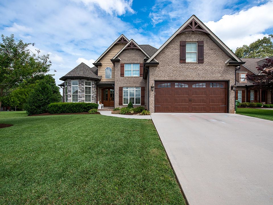 1st image of 607 Karch Dr