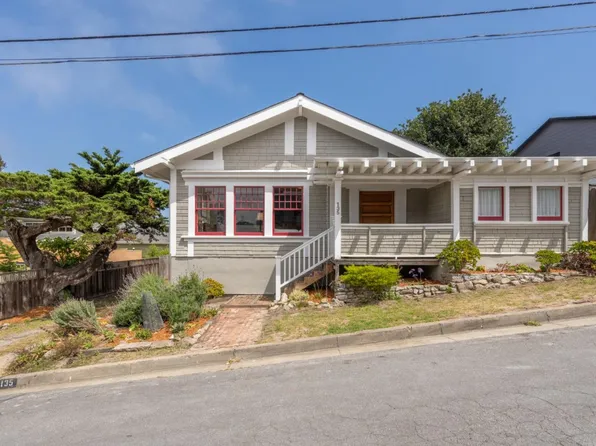 135 5th St, Pacific Grove, CA 93950