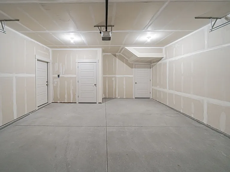 Southbridge Townhomes — Photo 22