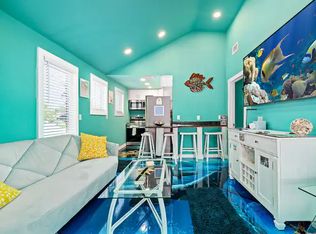 1347 14th St N #1, Saint Petersburg, FL 33704