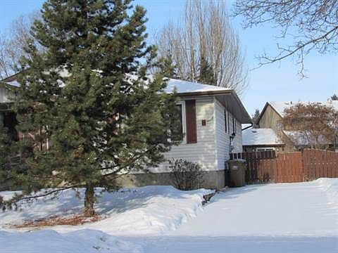 3rd image of 9 Westwood Dr
