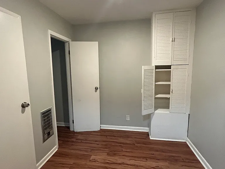 2814 Holiday Dr SW — Photo 7