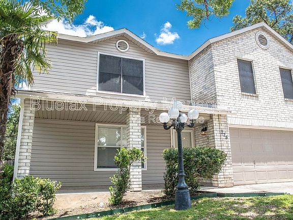 5th image of 225 Samantha Dr