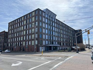 147 Centre St APT 502, Brockton, MA 02302 | Zillow