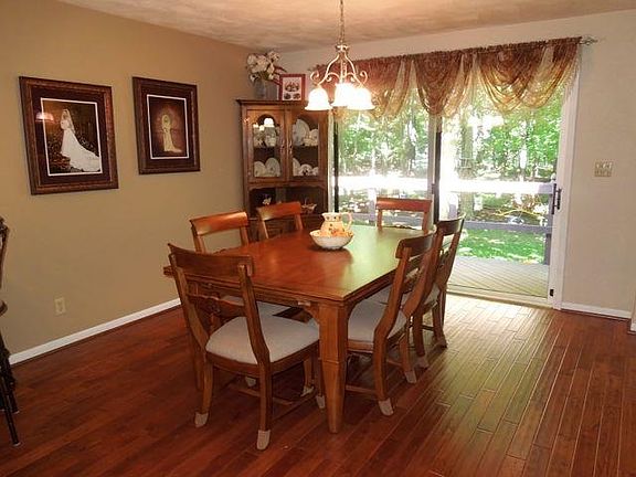 5th image of 1354 N Forrest Dr