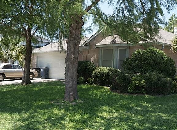2nd image of 3720 Brett Dr