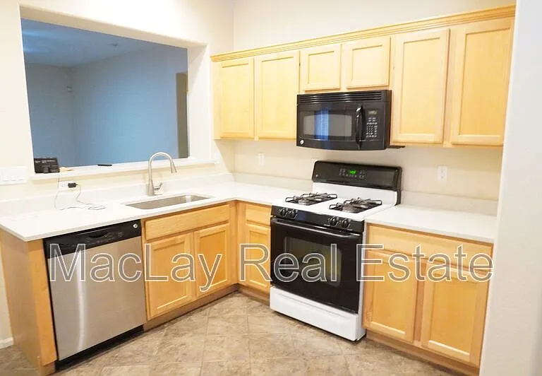 18337 N Soft Wind Dr — Photo 28