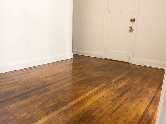 5th image of 4545 40th St APT 1F