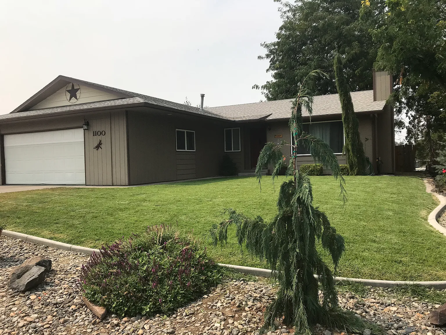 1100 Conestoga Way photo 1