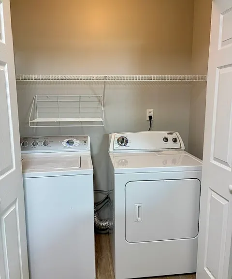 309 Waters Edge Ln — Photo 7
