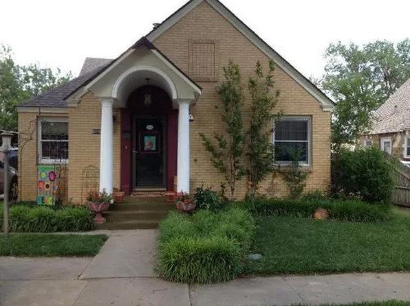 609 S Baylor St, Perryton, TX 79070
