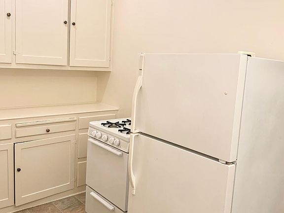 2nd image of 1324 N New Hampshire Ave #0