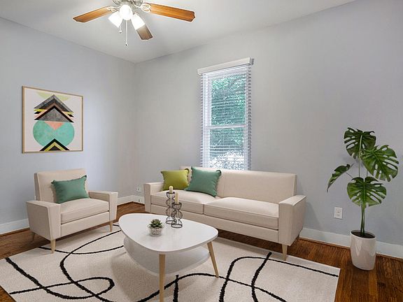 Furnished common areas! (Actual furniture will vary)