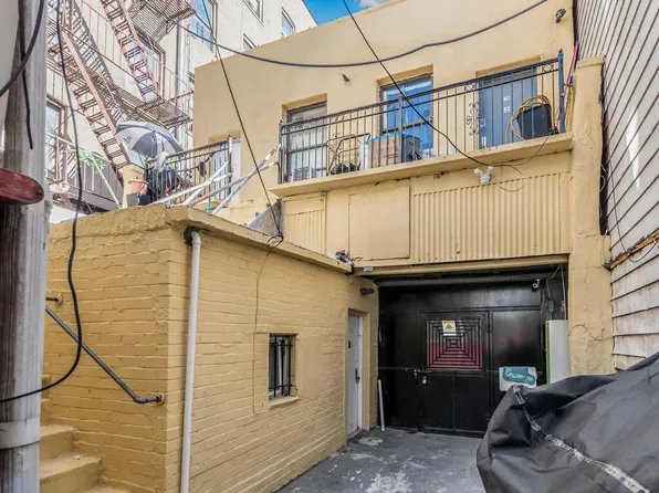 2108 Arthur Avenue image 12 of 12