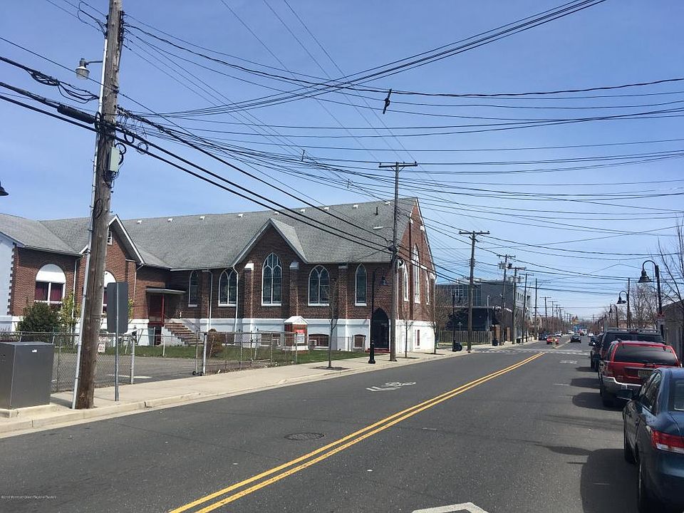 1st image of 1317 Springwood Ave