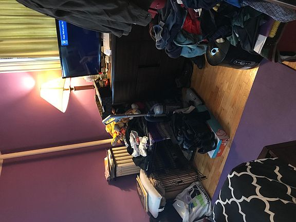 2nd image of 2314 36th St APT 1